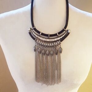 Urban Boutique- Silver & Black Statement Necklace‎